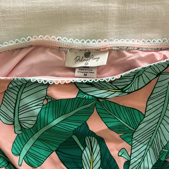 Palm Print high waisted bikini swimwear set. Top S bottom M never worn - Picture 4 of 6
